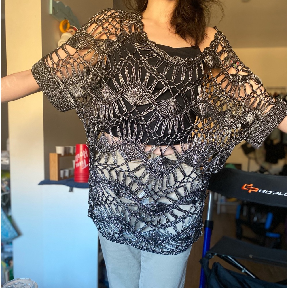 Grey/silver sweater/shawl
